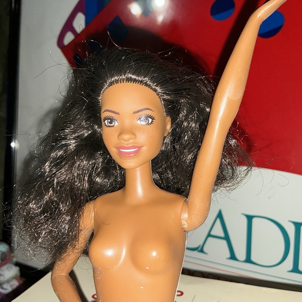 2022 Mattel Barbie Newborn Pups #HCK76 African American Barbie Doll Freckles‎